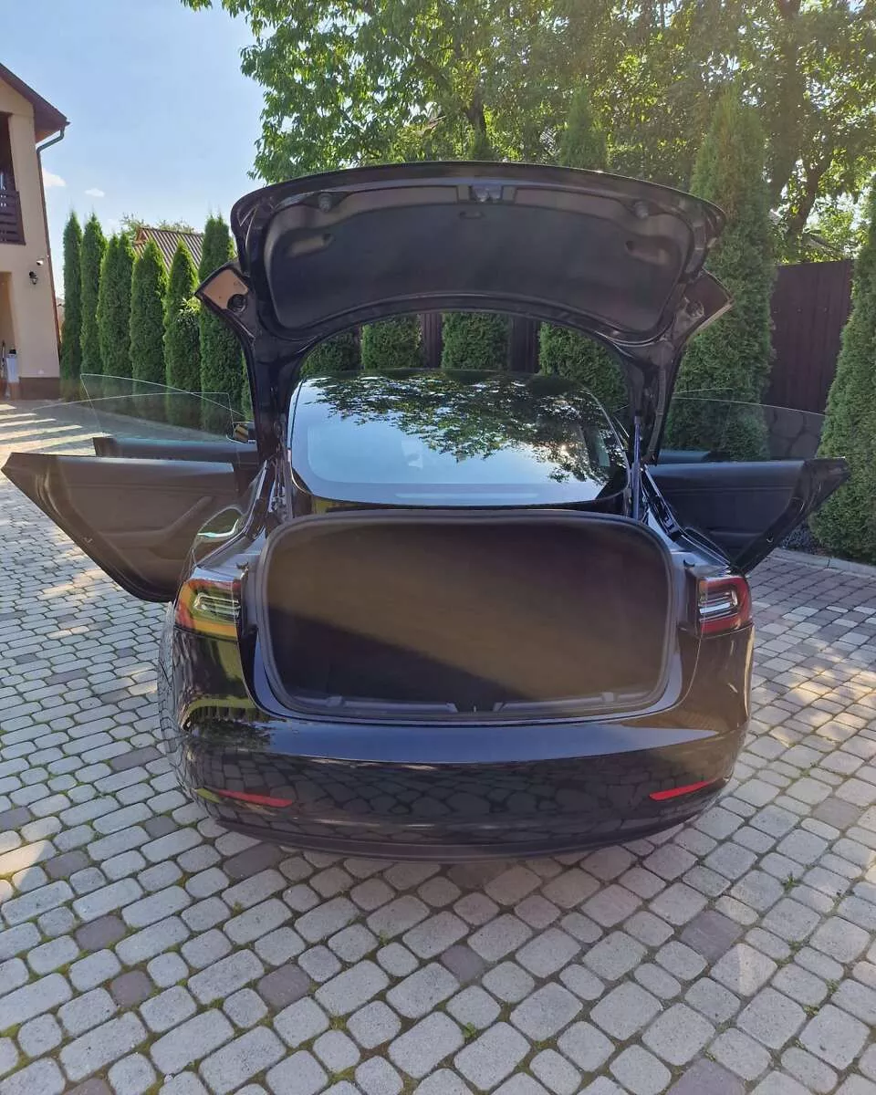 Tesla Model 3  66 kWh 201881