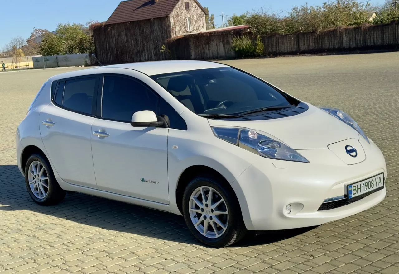 Nissan Leaf  24 kWh 201311