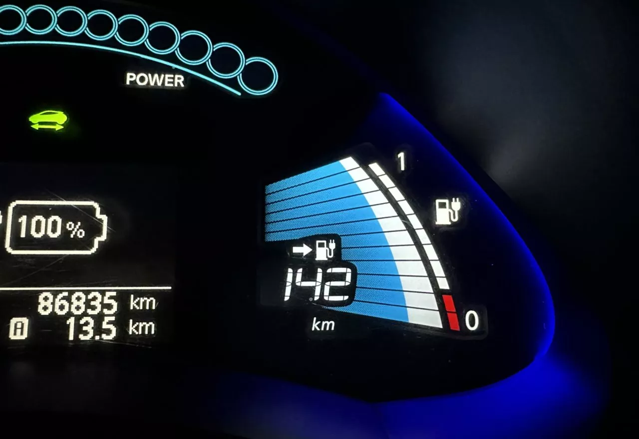 Nissan Leaf  24 kWh 2013231