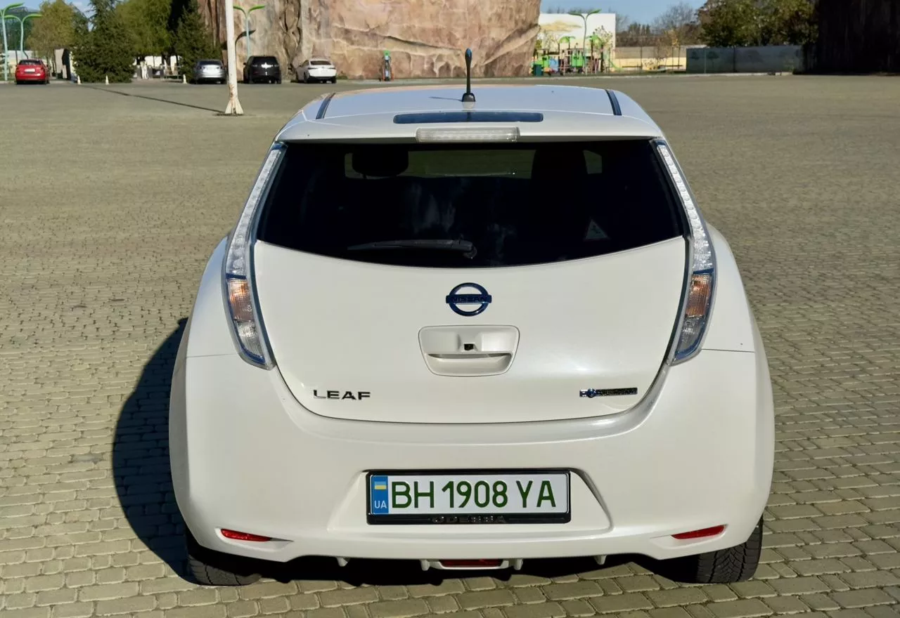 Nissan Leaf  24 kWh 2013271