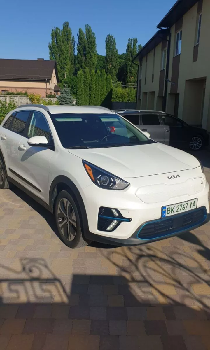 Kia Niro  64 kWh 2022121