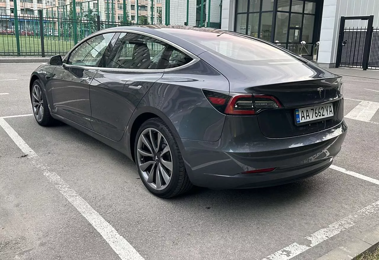 Tesla Model 3  75 kWh 201851