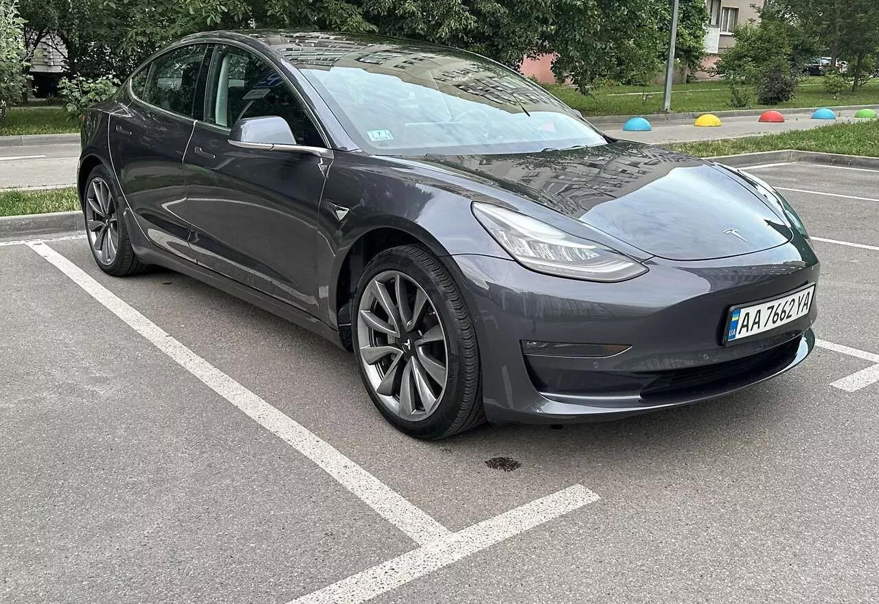 Tesla Model 3  75 kWh 201881