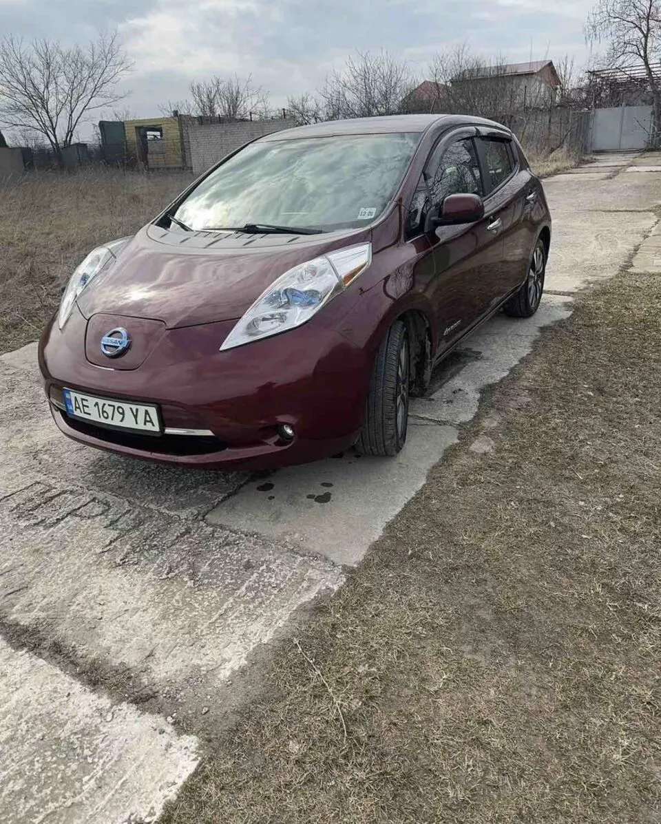 Nissan Leaf  30 kWh 2015121