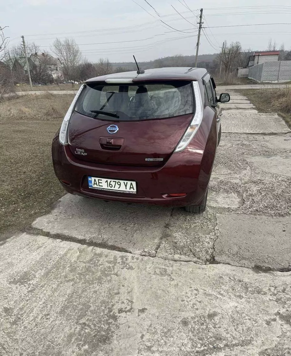 Nissan Leaf  30 kWh 2015201