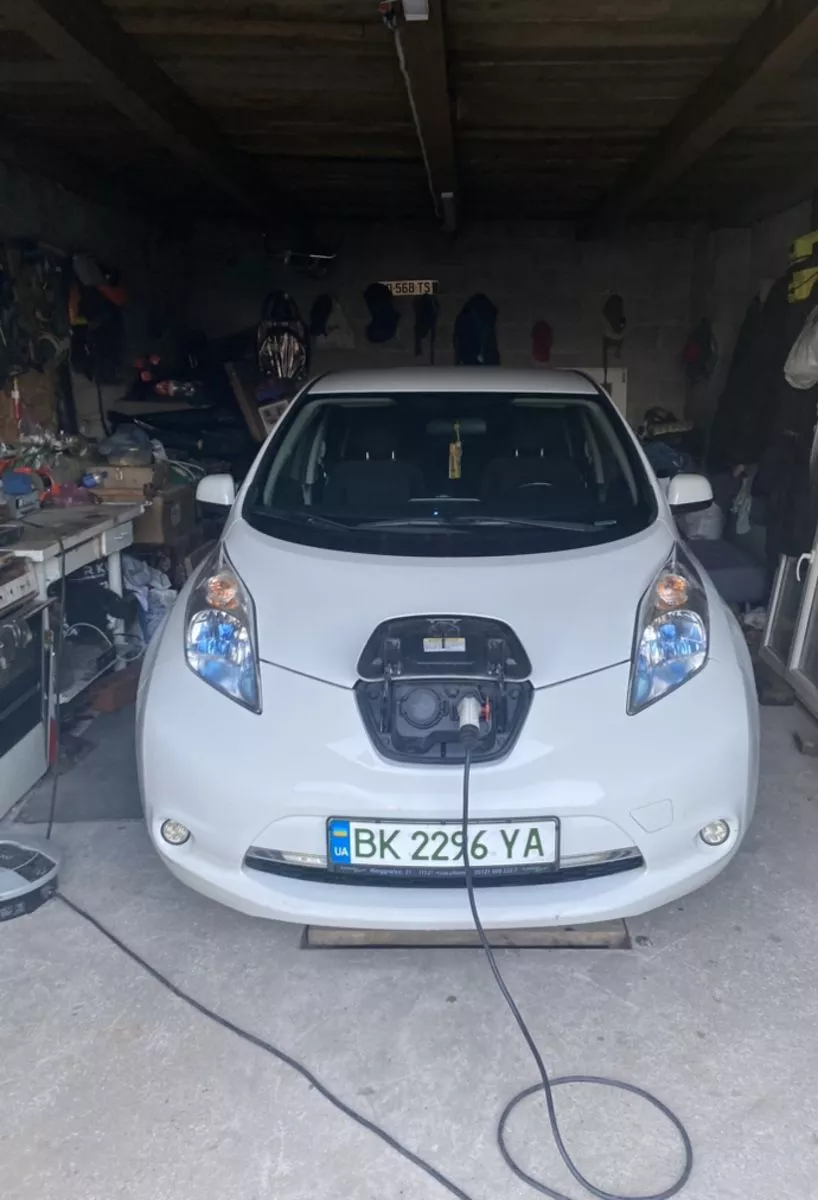 Nissan Leaf  24 kWh 2014121