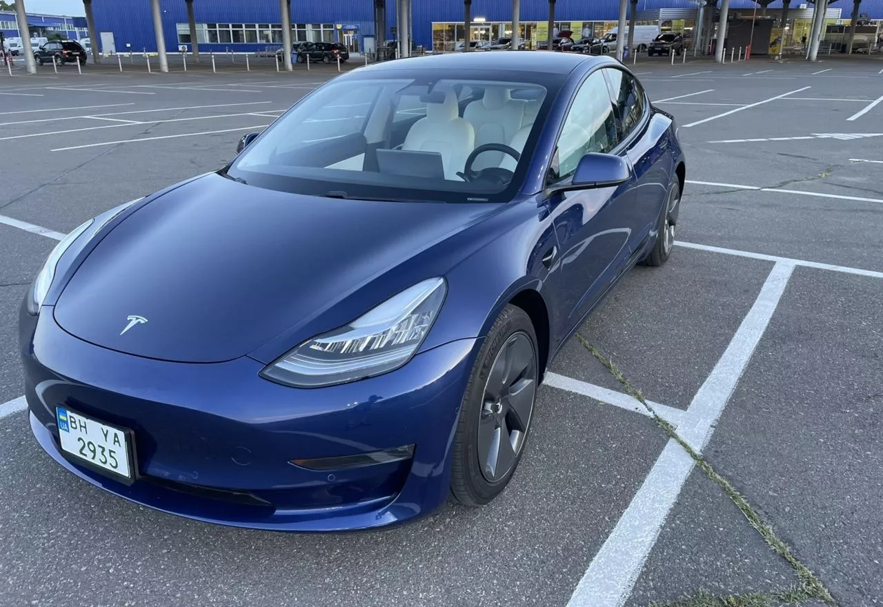 Tesla Model 3  80.5 kWh 2020391