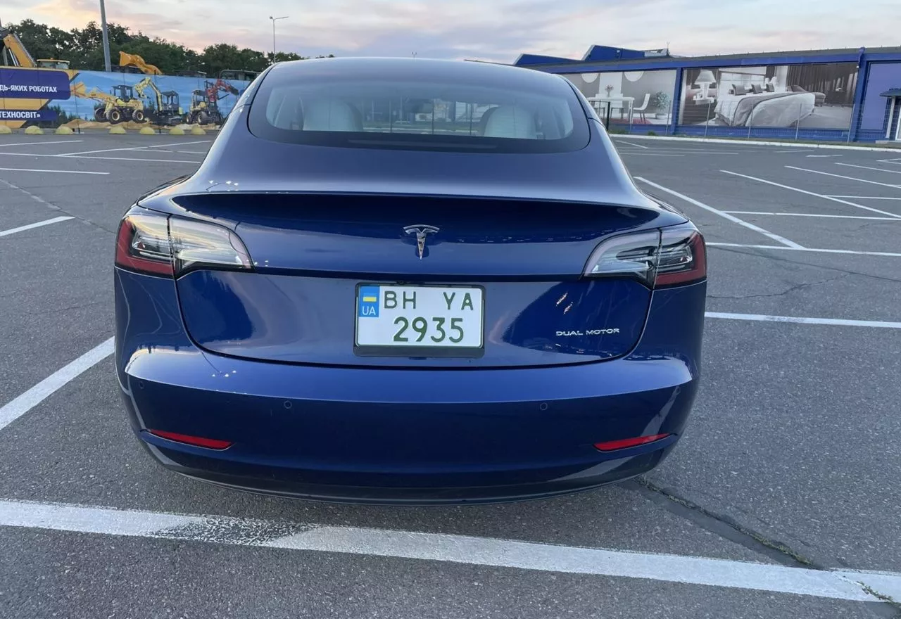 Tesla Model 3  80.5 kWh 2020461