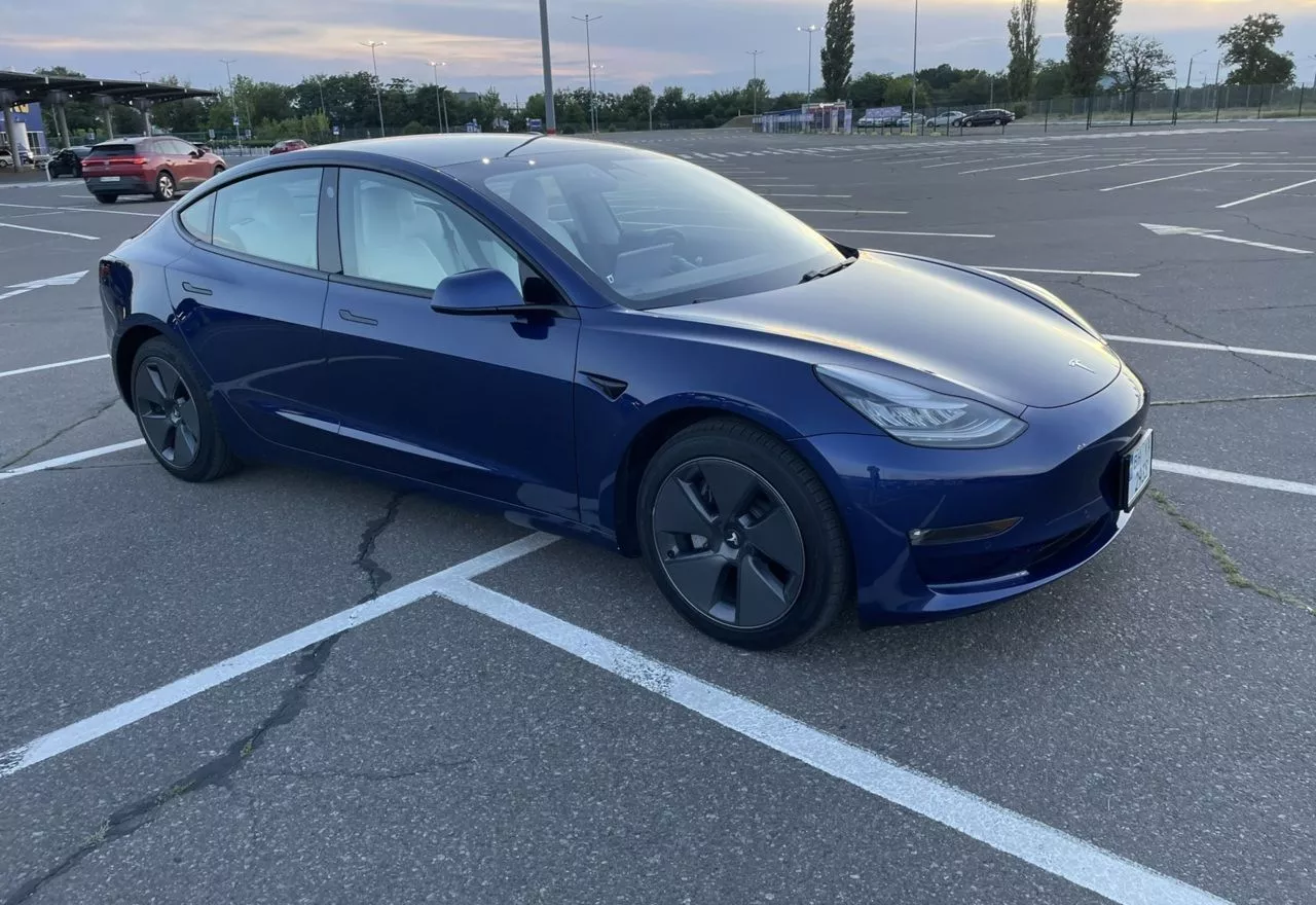 Tesla Model 3  80.5 kWh 202031