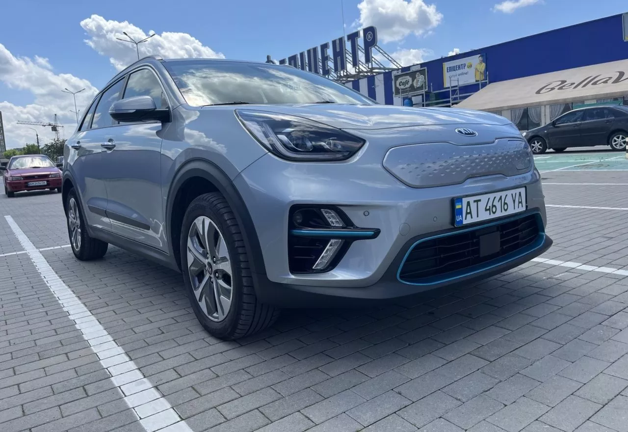 Kia Niro  64.8 kWh 2018201