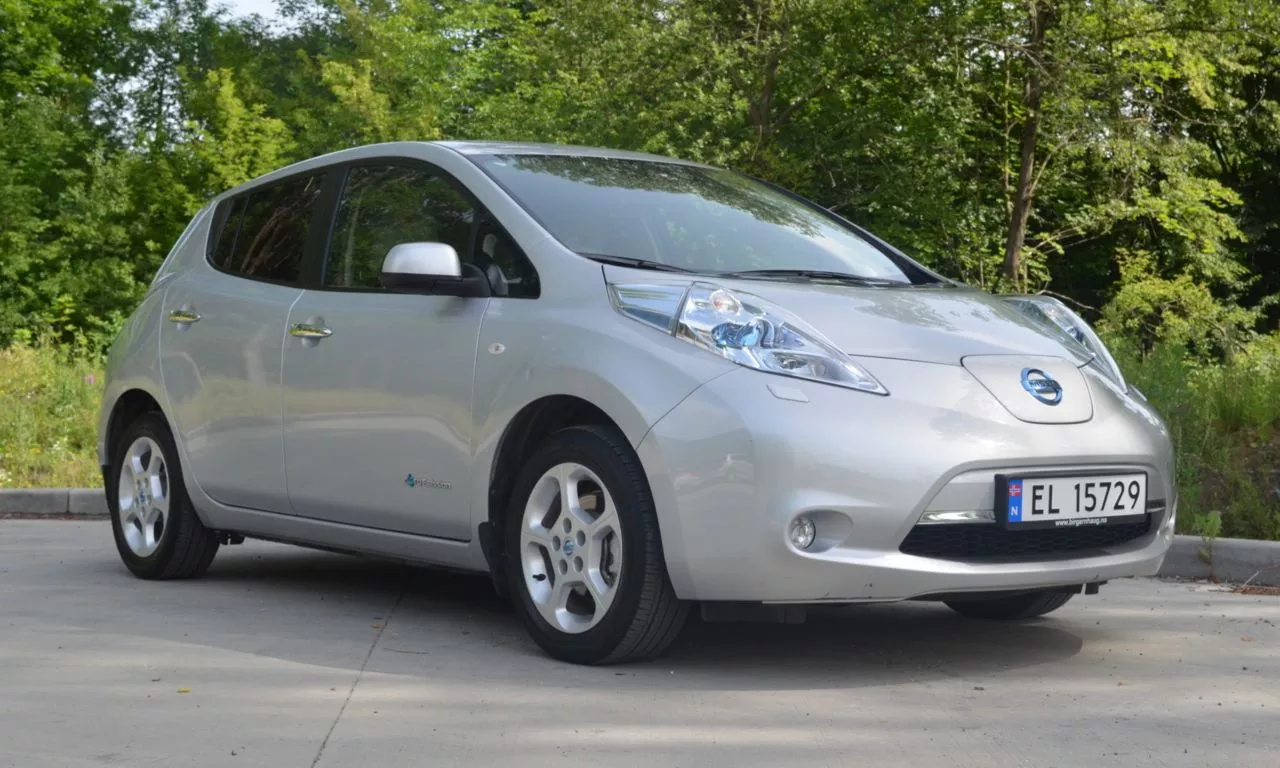 Nissan Leaf  24 kWh 201231