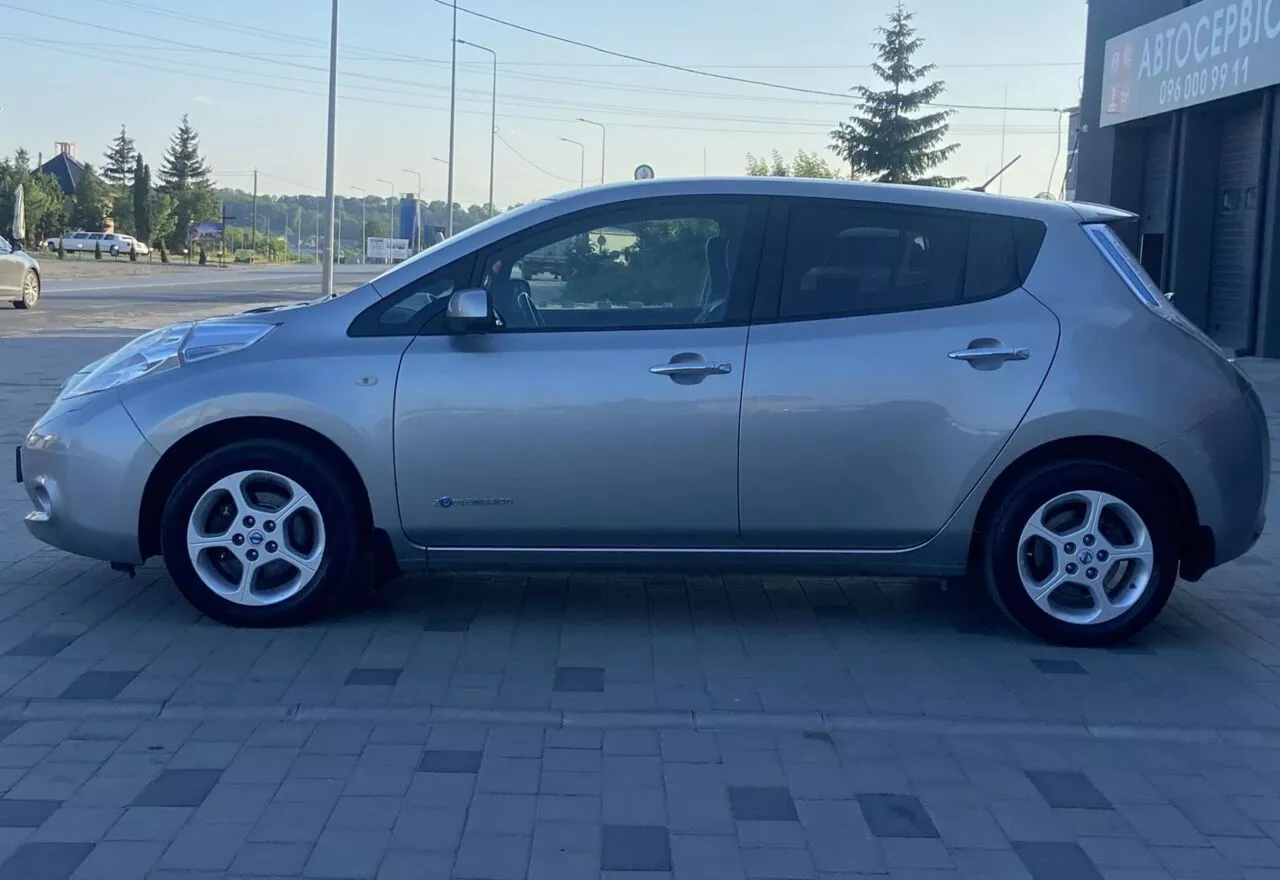 Nissan Leaf  24 kWh 2015391