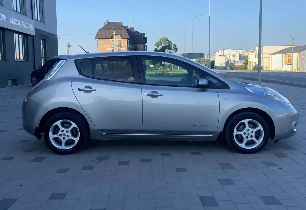 Nissan Leaf  24 kWh 2015441