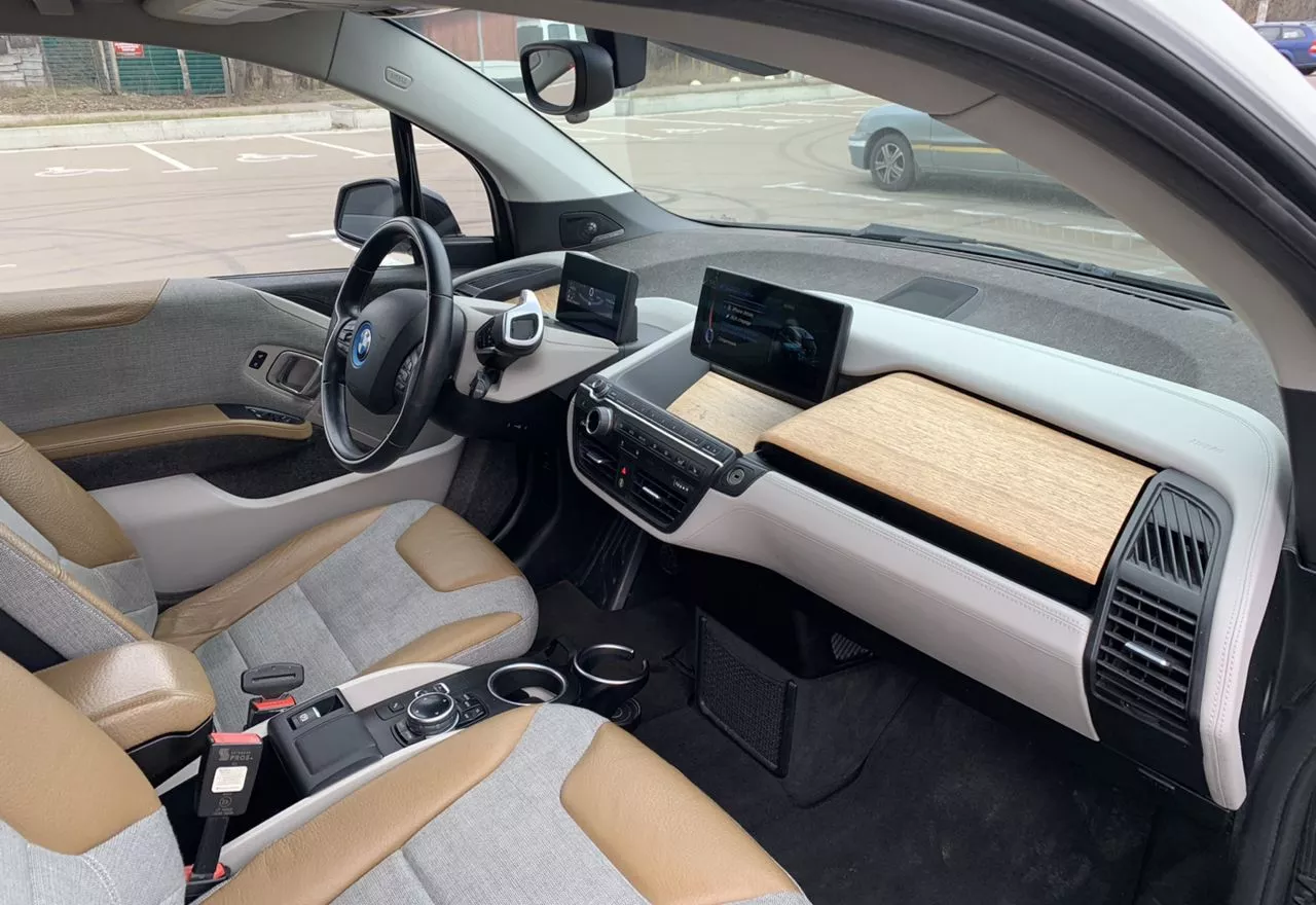 BMW i3  33 kWh 2014201