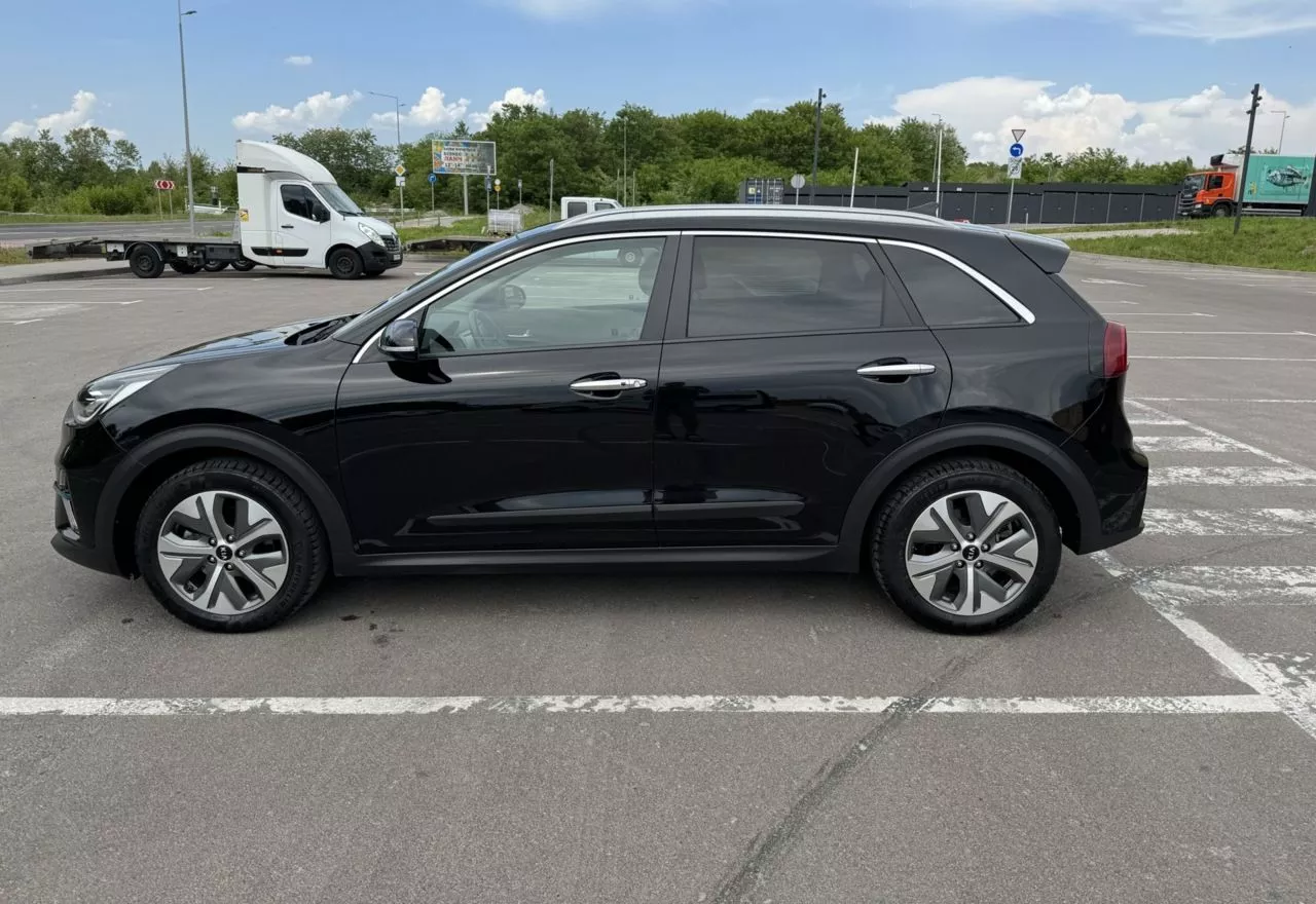 Kia Niro  64 kWh 201861