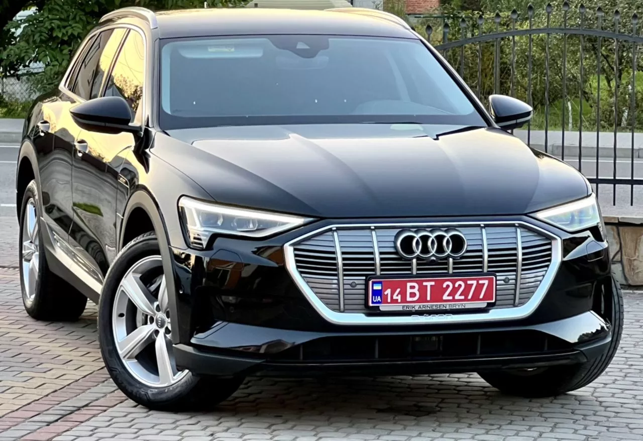 Audi E-tron  201941