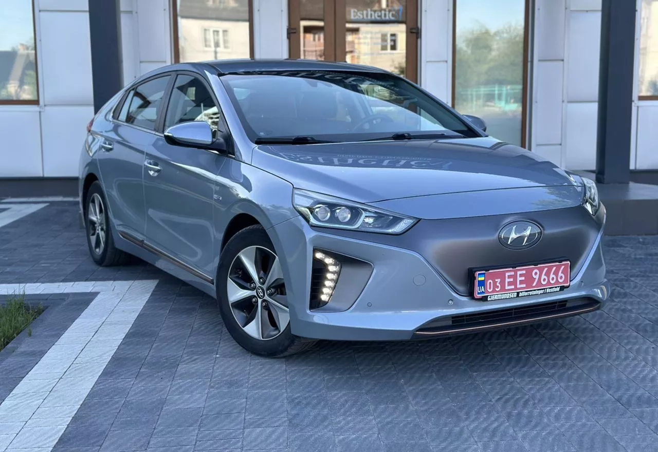 Hyundai Ioniq  28 kWh 2017211