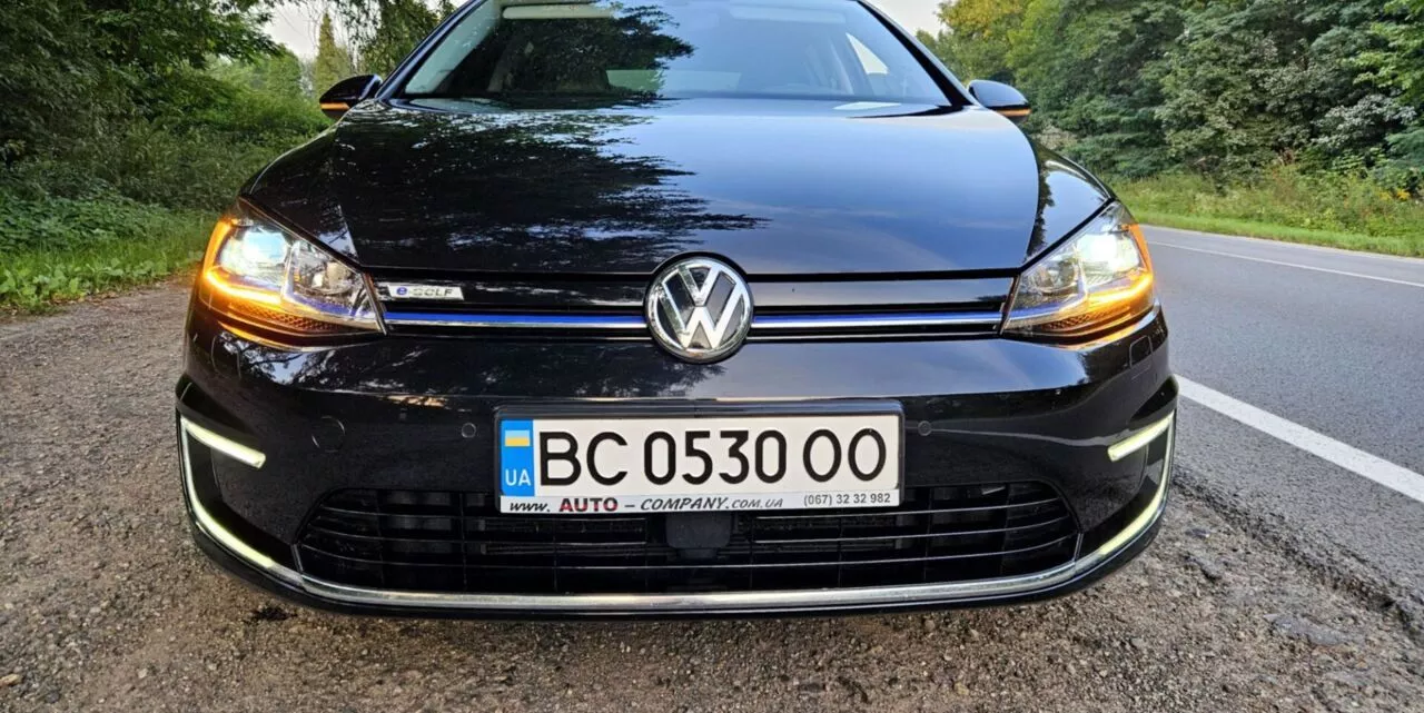 Volkswagen e-Golf  36 kWh 201781