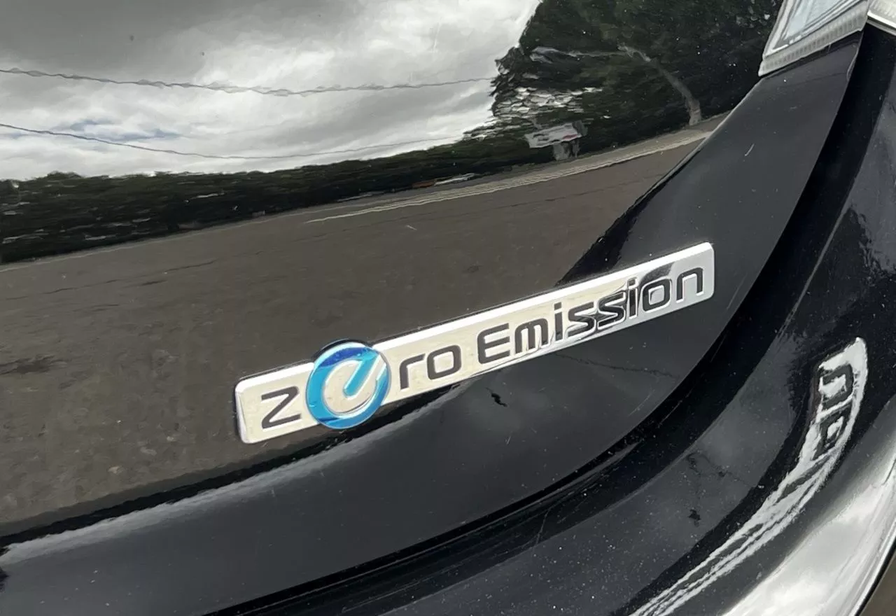 Nissan Leaf  24 kWh 2013381