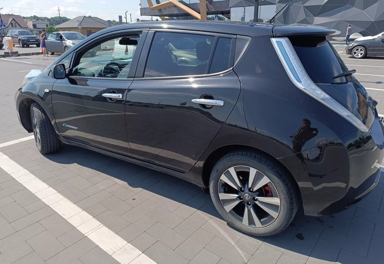 Nissan Leaf  24 kWh 2015141