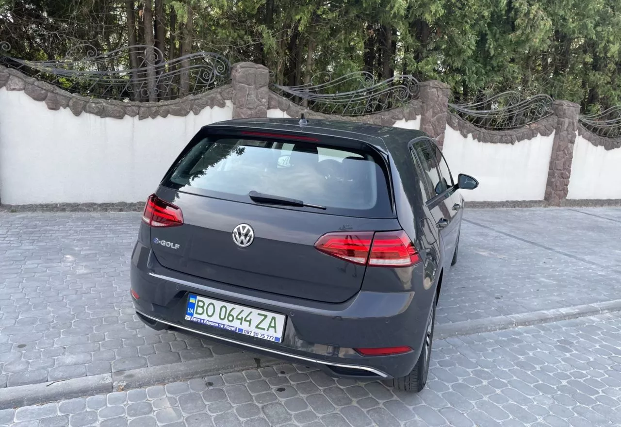 Volkswagen e-Golf  36 kWh 2019101