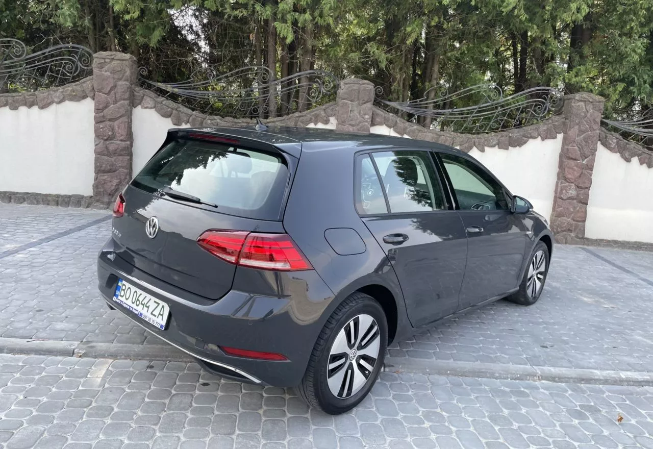 Volkswagen e-Golf  36 kWh 2019171