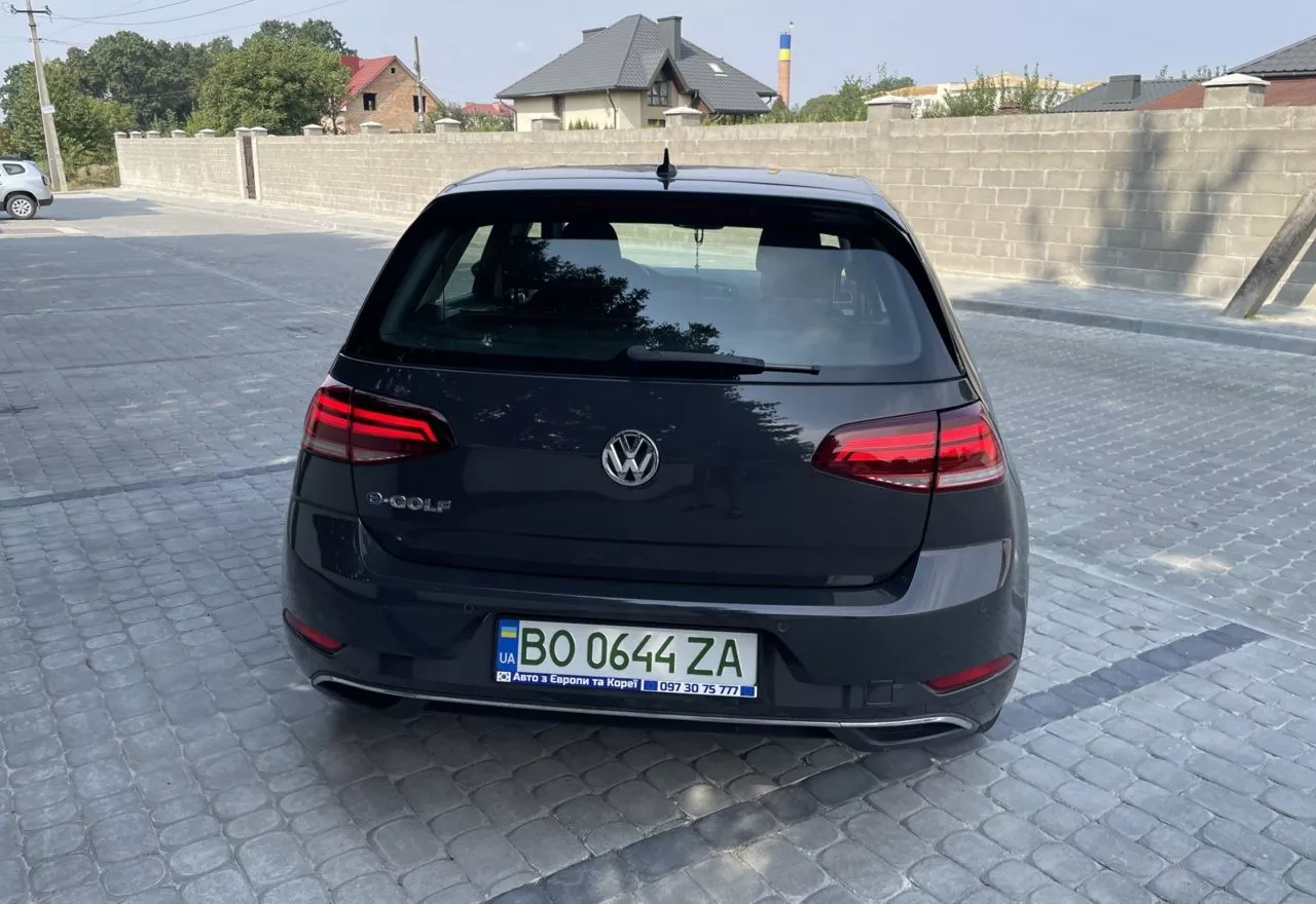 Volkswagen e-Golf  36 kWh 2019261