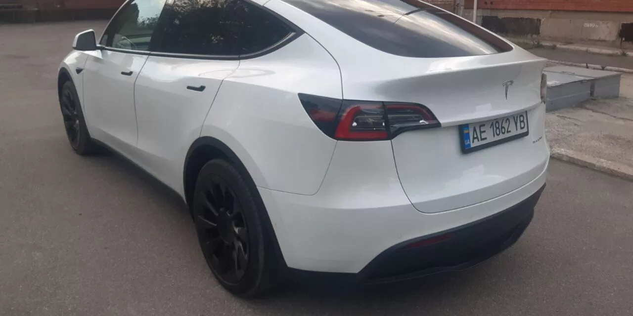 Tesla Model Y  75 kWh 2021171