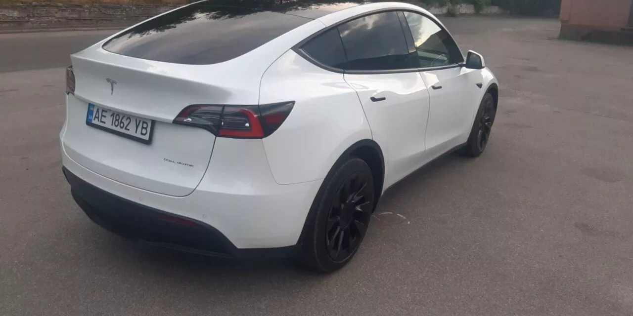 Tesla Model Y  75 kWh 2021191