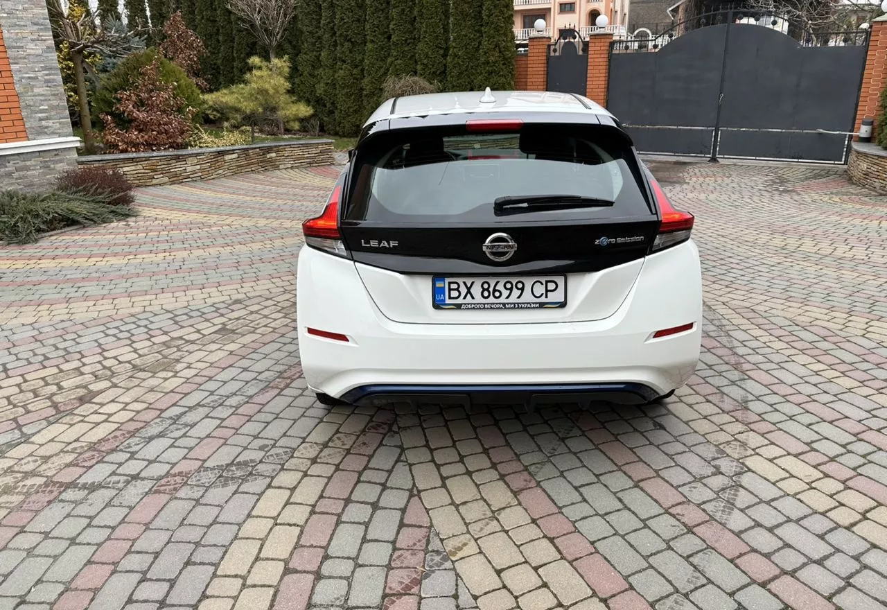 Nissan Leaf  40 kWh 2018241