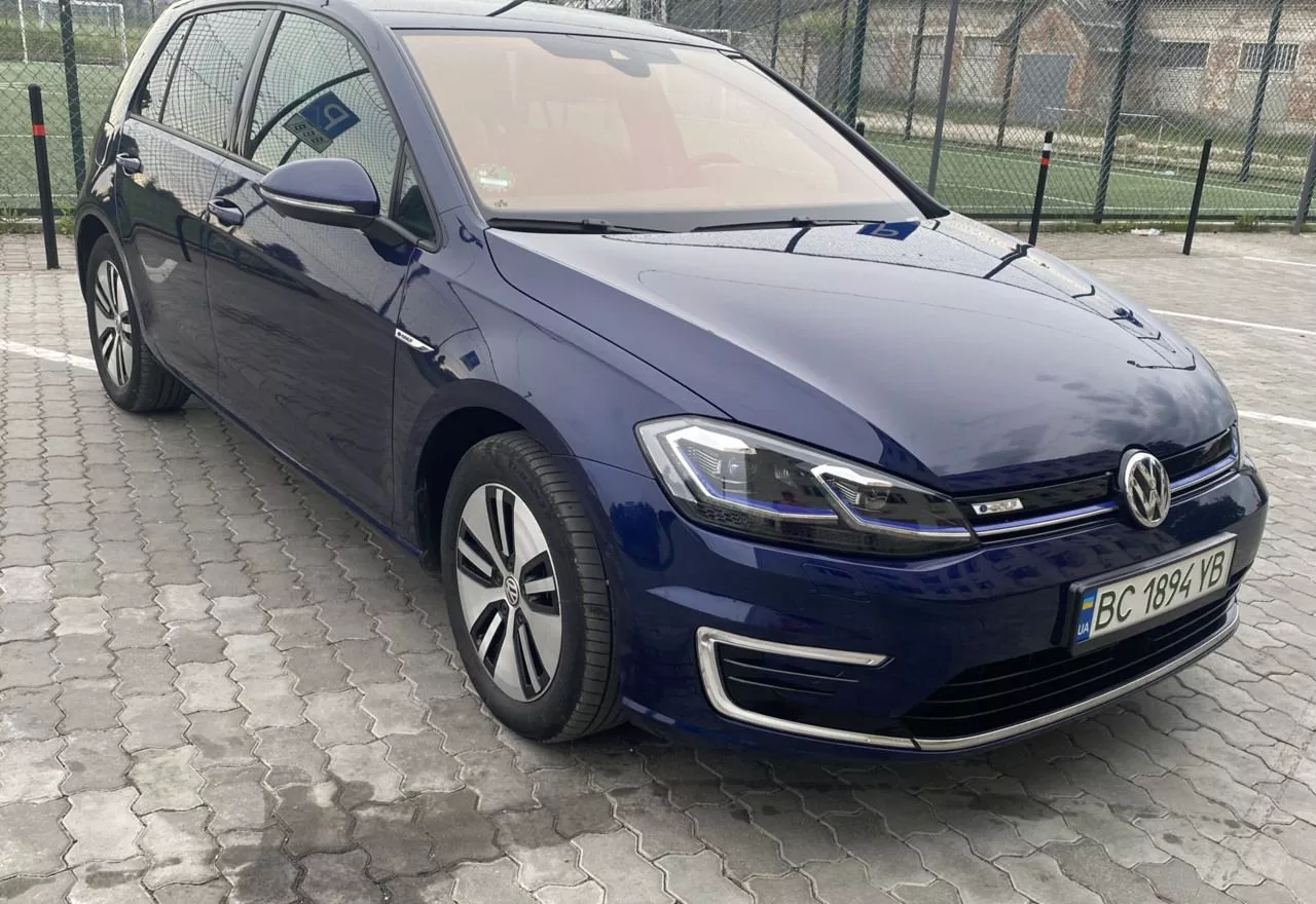 Volkswagen e-Golf 