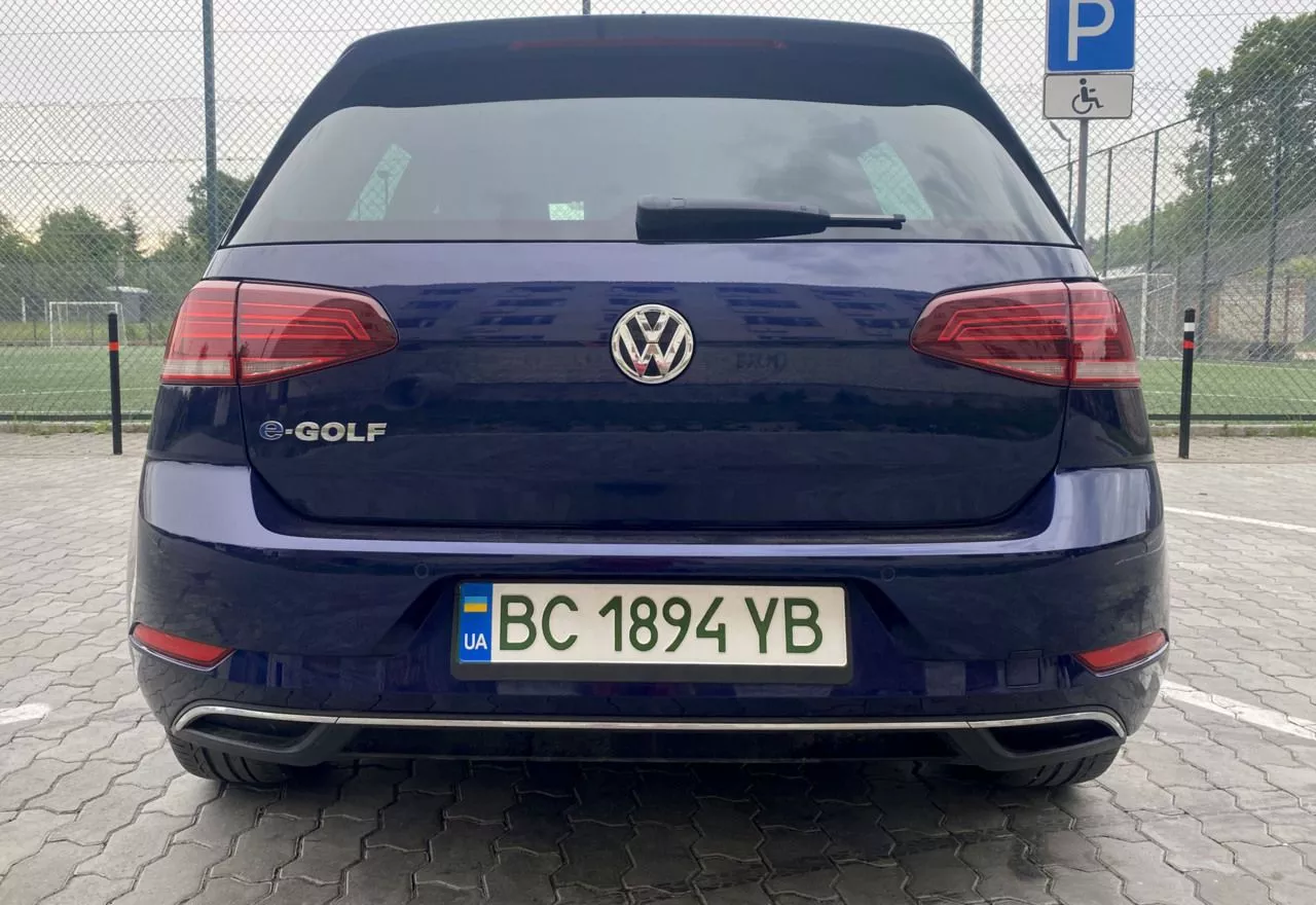 Volkswagen e-Golf  35.8 kWh 201961