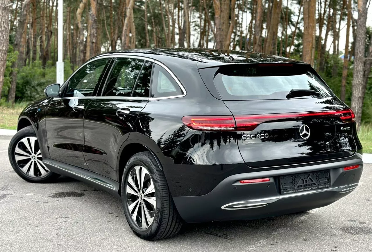 Mercedes-Benz EQC  80 kWh 2021211