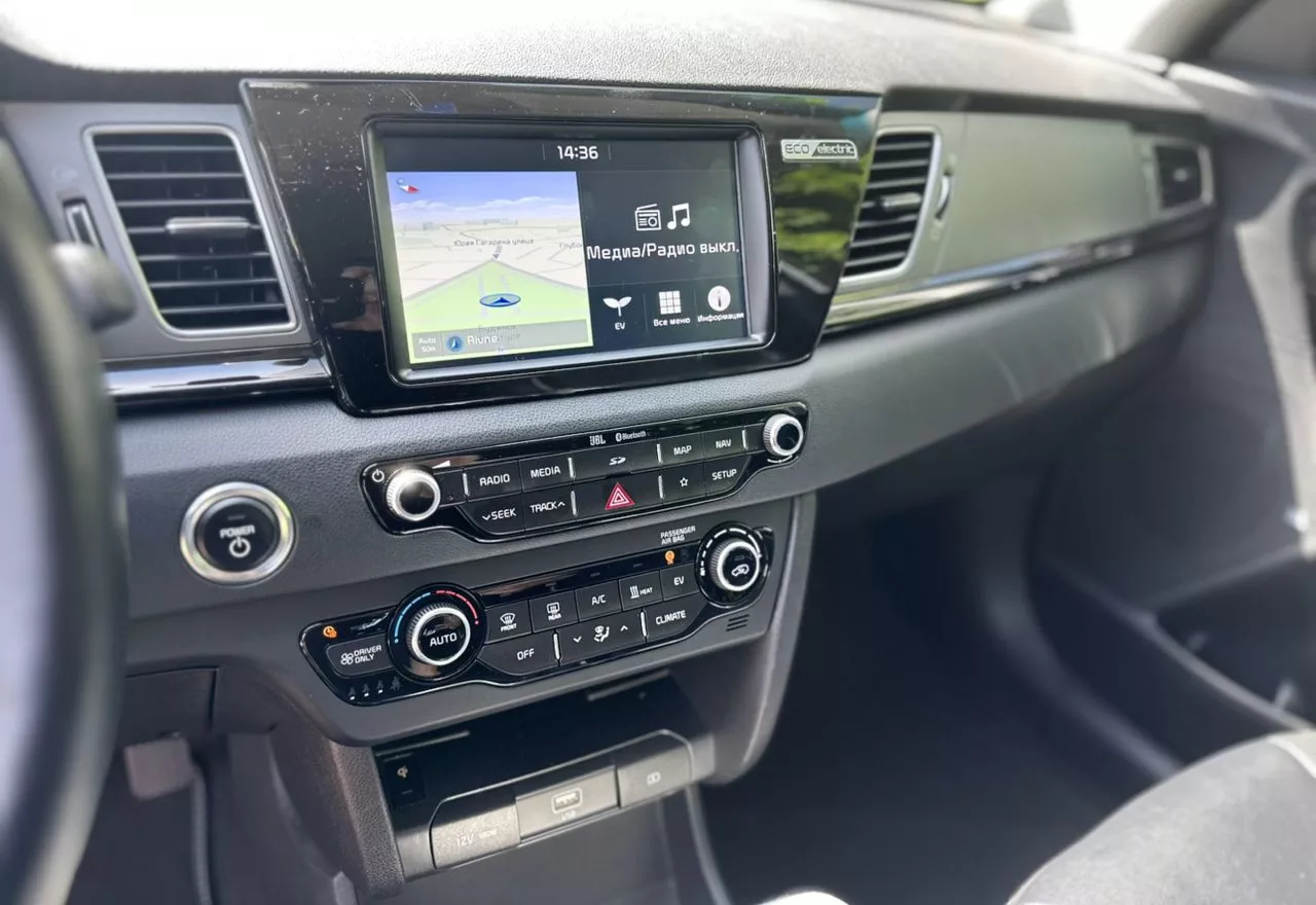 Kia Niro  64 kWh 2019271