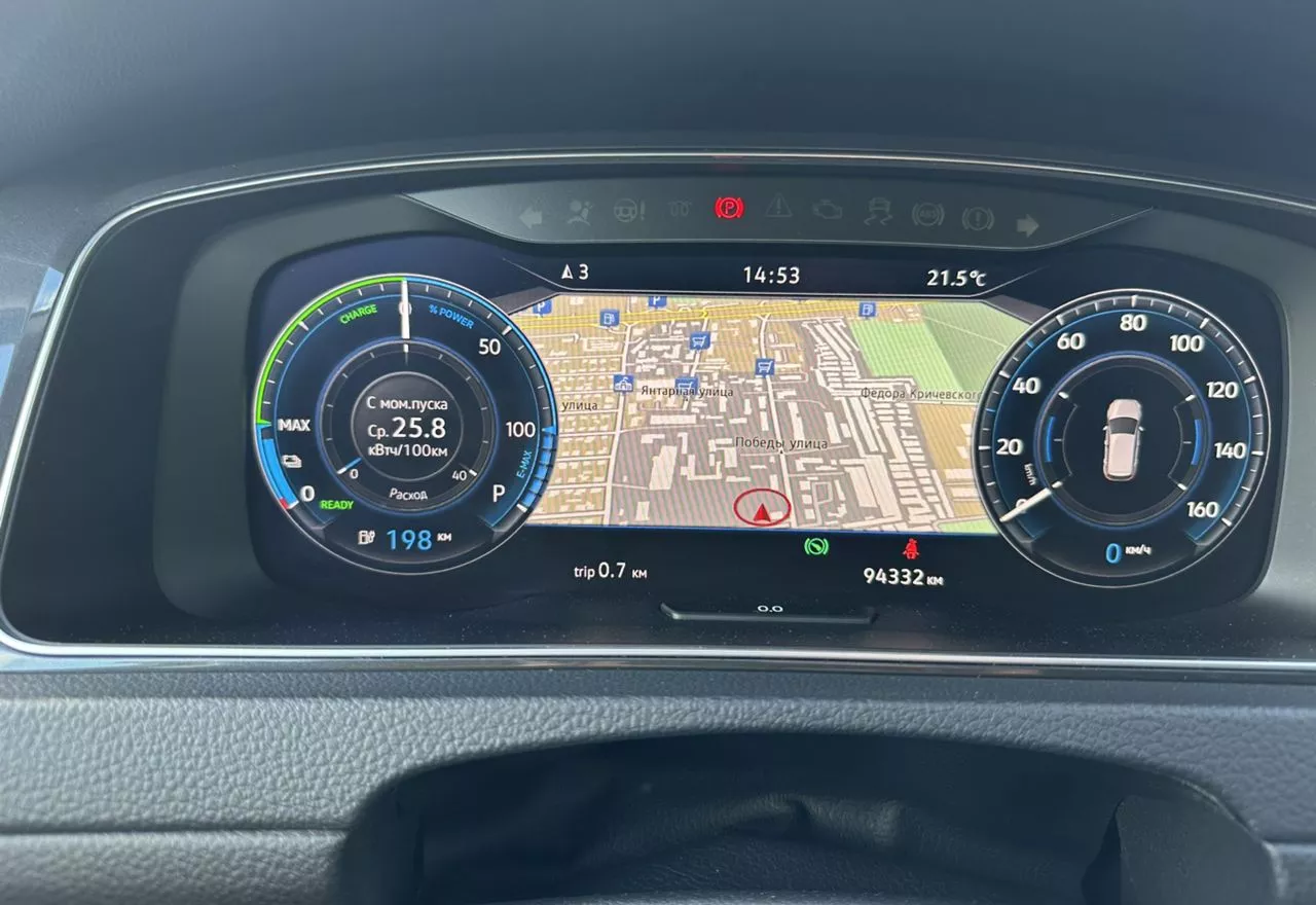 Volkswagen e-Golf  35.8 kWh 2019261