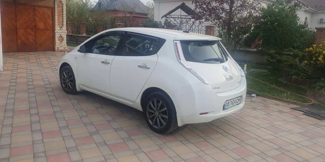 Nissan Leaf  24 kWh 201521