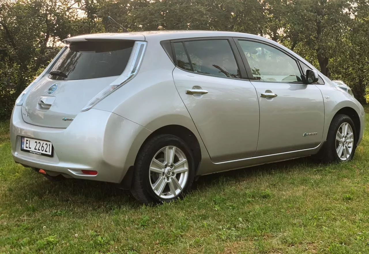 Nissan Leaf  24 kWh 201271