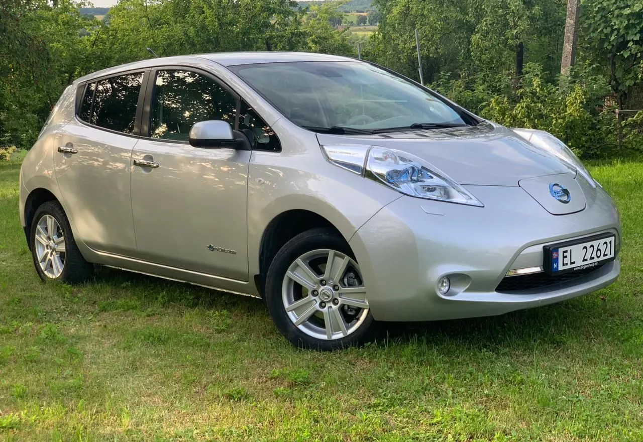 Nissan Leaf  24 kWh 201281