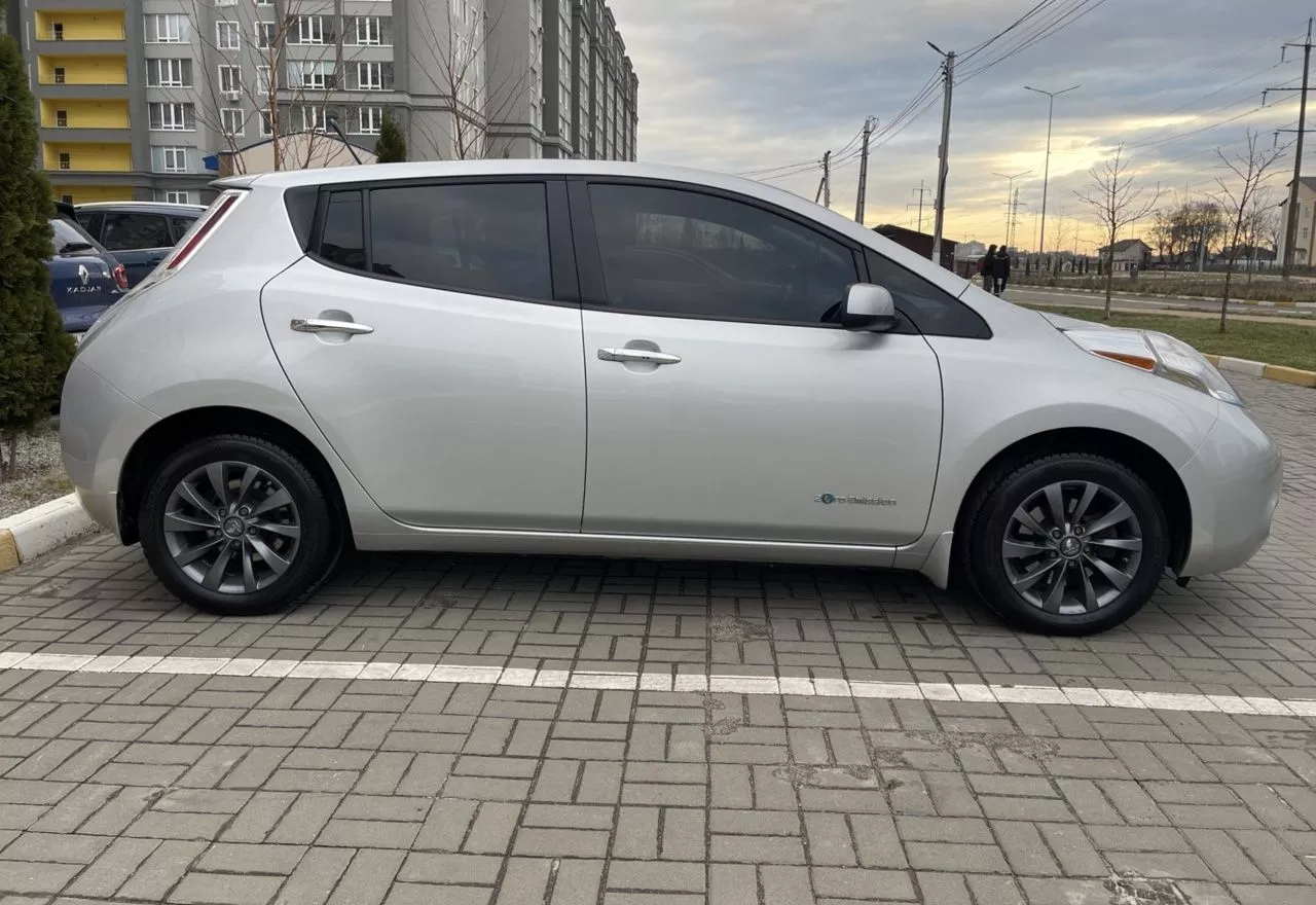 Nissan Leaf  24 kWh 201441