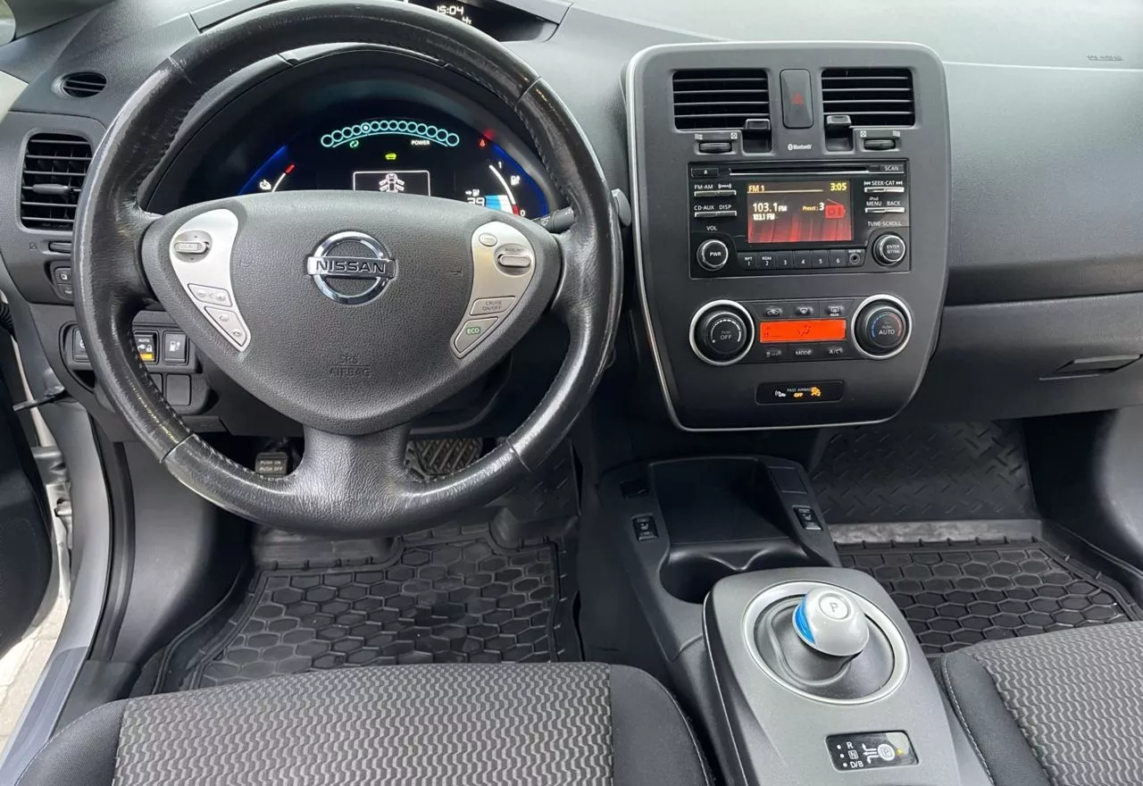 Nissan Leaf  24 kWh 2014231