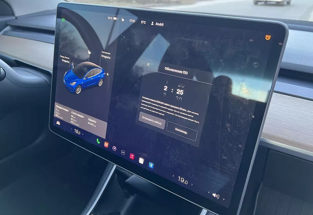 Tesla Model 3  75 kWh 2019101