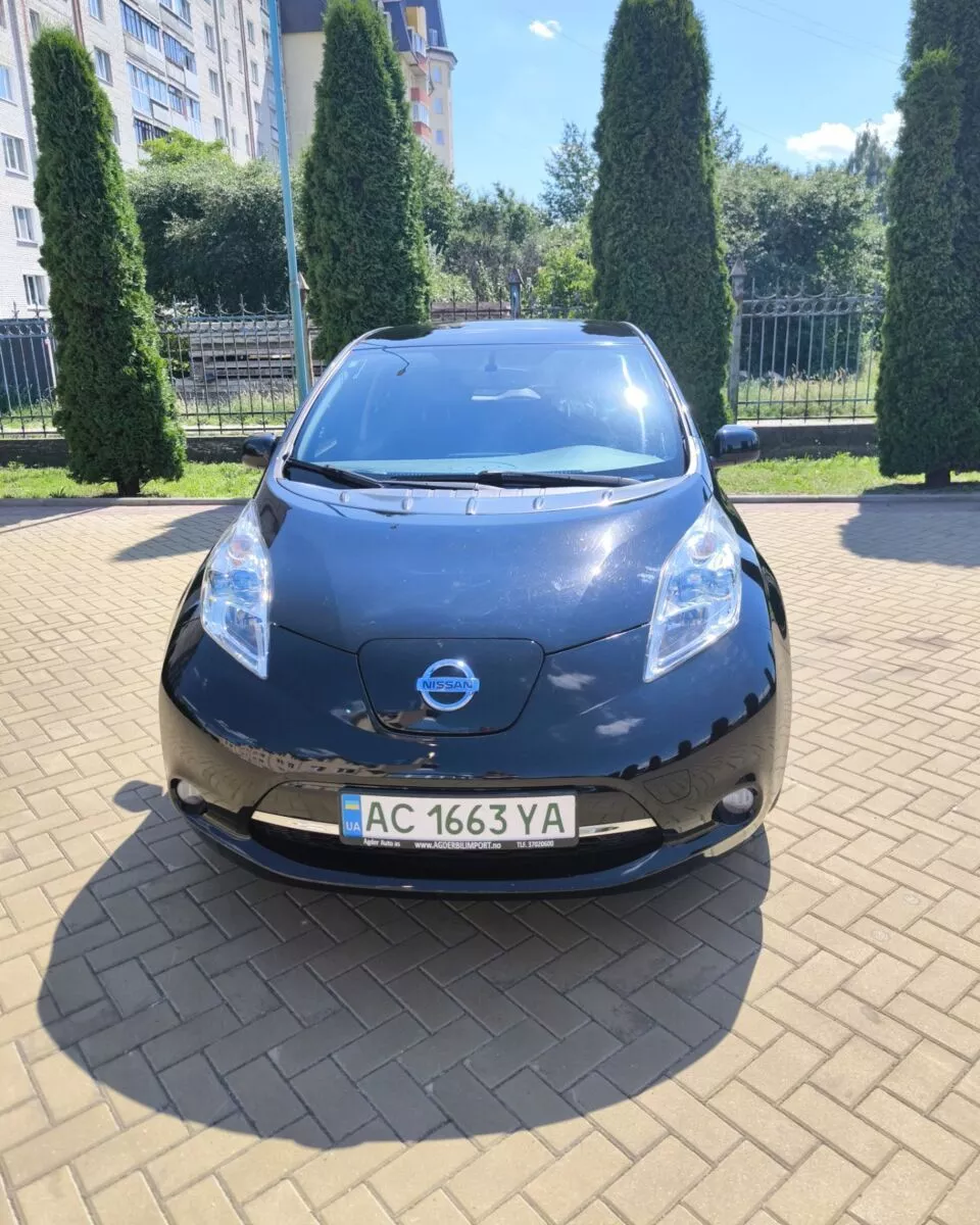 Nissan Leaf  24 kWh 2013311