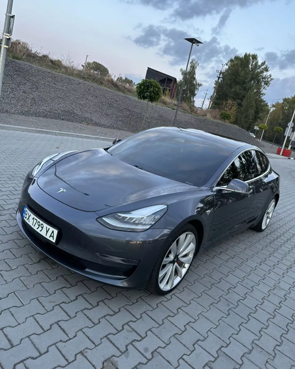 Tesla Model 3 