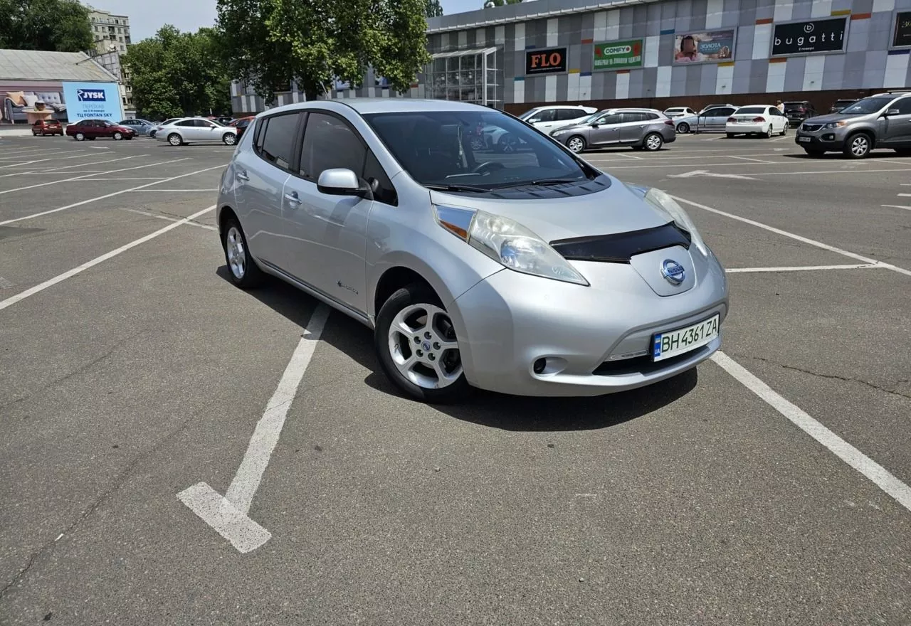 Nissan Leaf  24 kWh 201301