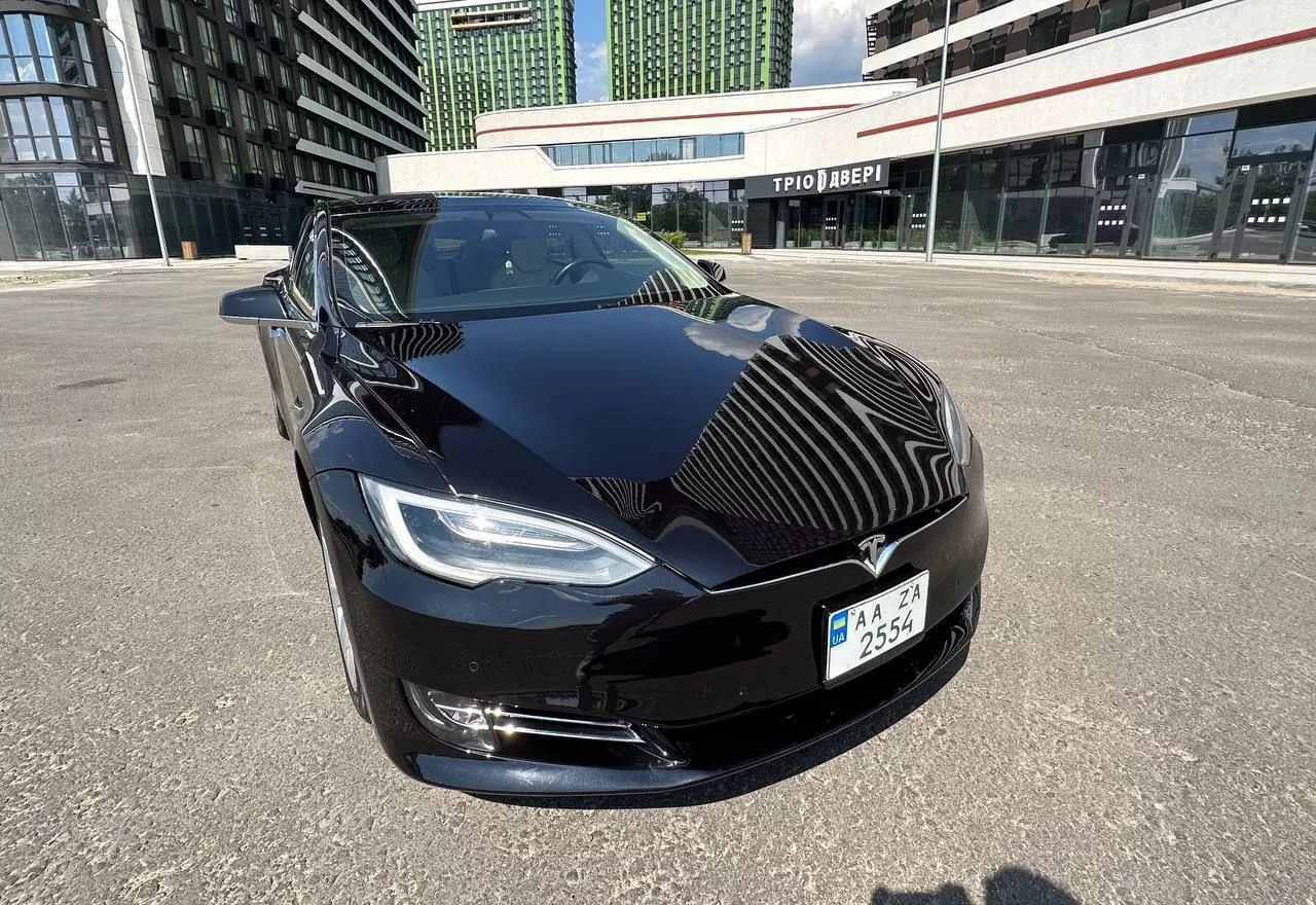 Tesla Model S  90 kWh 2016271