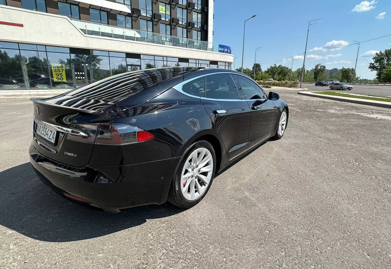 Tesla Model S  90 kWh 2016321