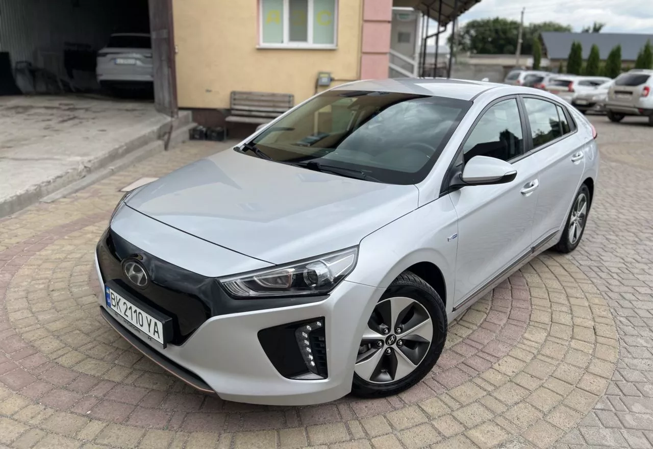 Hyundai Ioniq  2018361