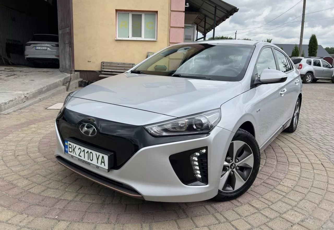 Hyundai Ioniq  2018391