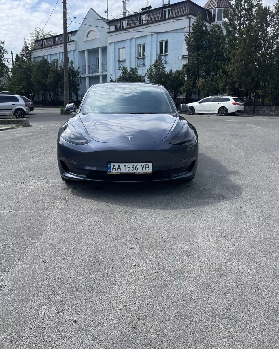 Tesla Model 3  80.5 kWh 2022211