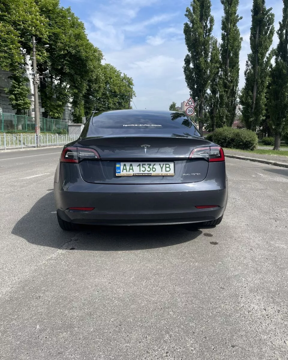 Tesla Model 3  80.5 kWh 202221